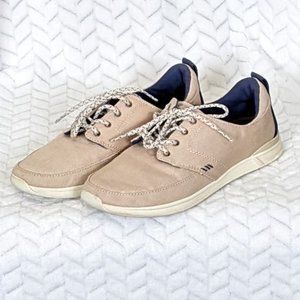 Reef Size 8 Cream/Navy Rover Low Shoe